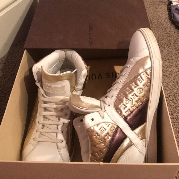 lv sneakers gold